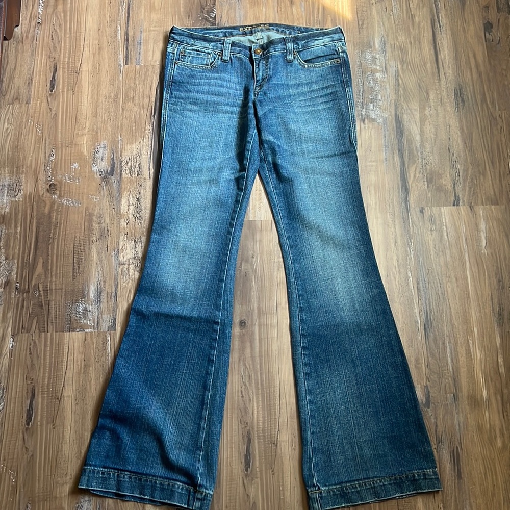 Express Stella Fit and Flare Jeans- 8L